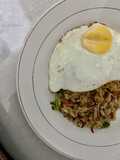 Nasi Goreng Kecombrang Teri Medan