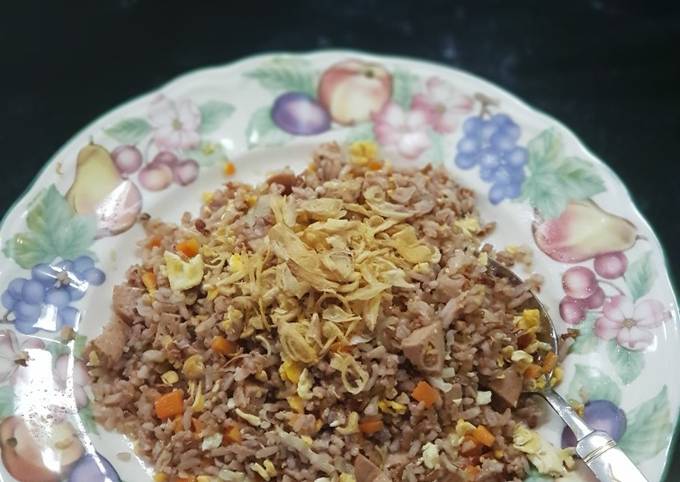 Resep Nasi Goreng Beras Merah oleh Fika Sutanto - Cookpad