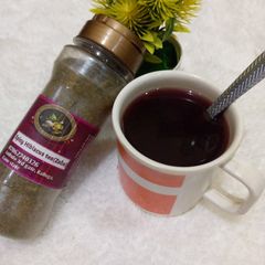 A picture of Spicy Hibiscus tea.