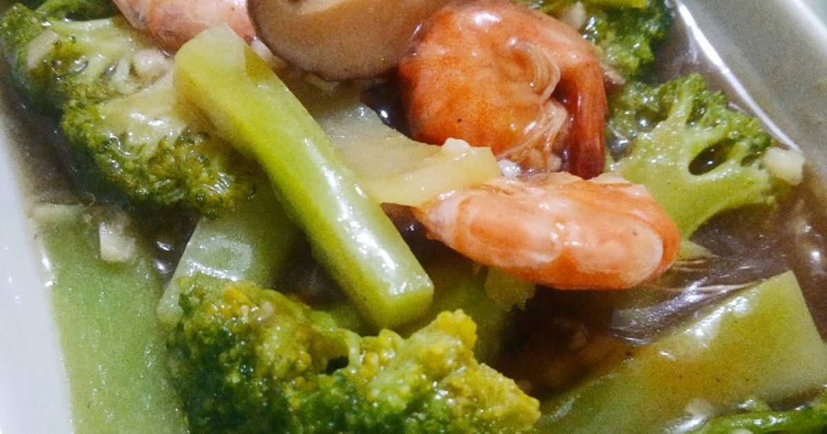 Resep Ca Brokoli Shiitake Udang Saus Tiram Simple Oleh Elia S Cookpad