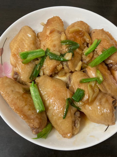 港式家常菜🇭🇰蠔油炆雞翼 的食譜成品照片