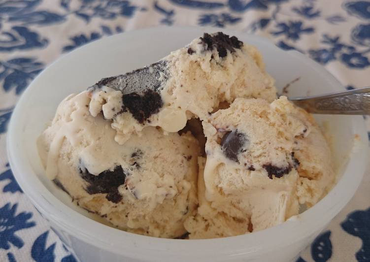 How to Prepare Perfect Homemade oreo and cheesecake ice cream
