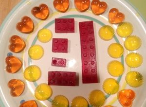 Una foto de Gomitas Caseras  fáciles