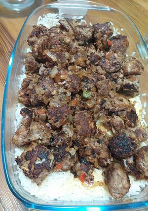 Una foto de Arroz con albóndigas