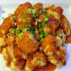 A picture of Honey garlic baked cauliflower.