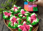 Gambar kue bolu kukus semangka