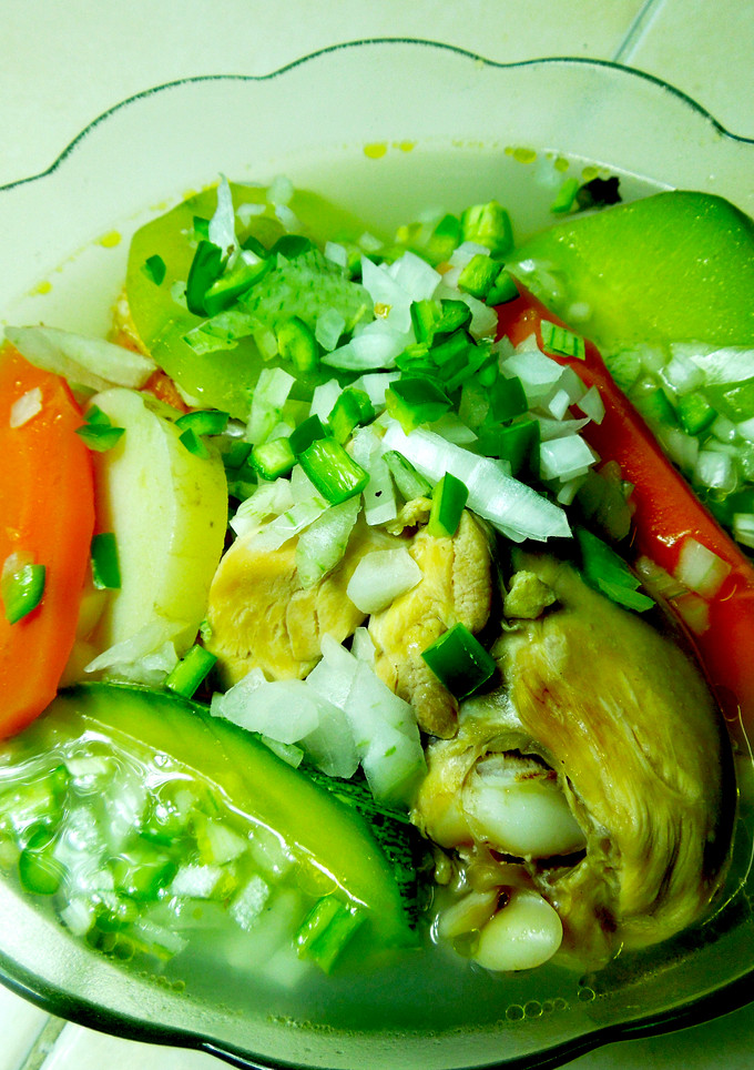 Una foto de Caldo de pollo