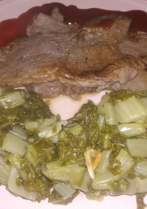 Foto principal de Filetes de ternera blanca y acelgas