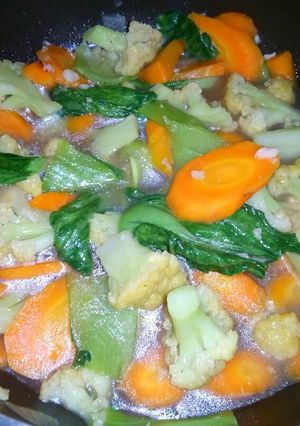 Foto resep Tumis Kembang kol & Wortel