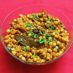 A picture of Protein Full Chole Masala.