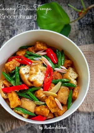 Foto resep Tumis Kacang Tahu Tempe Bumbu Kecombrang