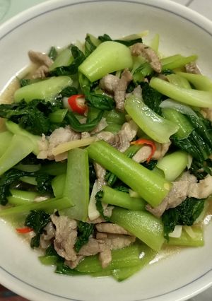 青江菜炒肉絲 的食譜成品照片