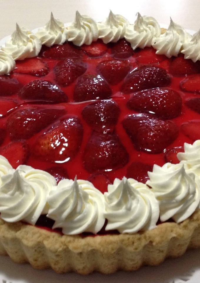 Una foto de Tarta de frutillas con Crema
