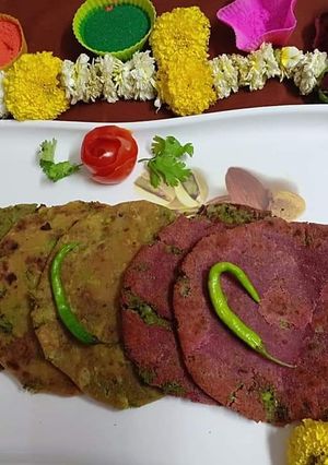 A picture of Rangeen stuff pooran poli.