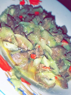 A picture of Vegetable liver sauce.