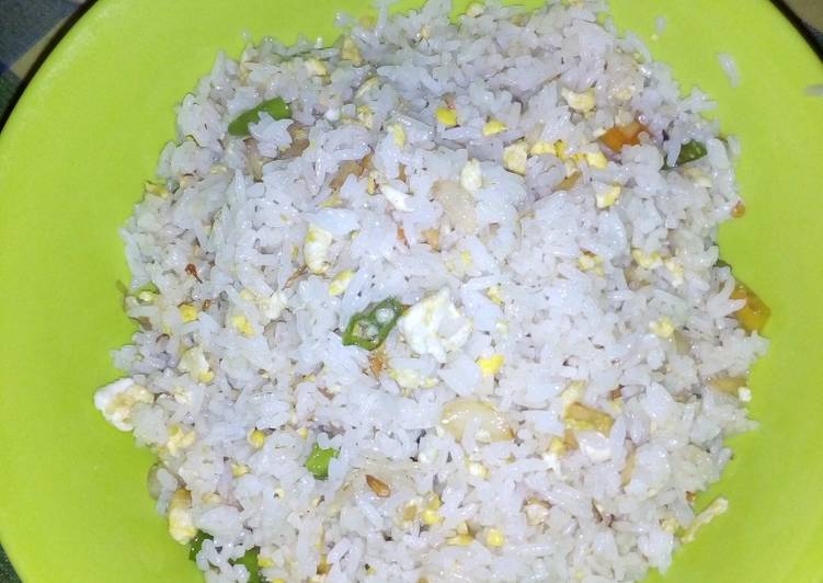 Resep Nasi Goreng Putih Coba Coba Anti Gagal