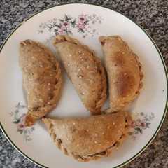 A picture of Empanadas de lentejas con masa integral.