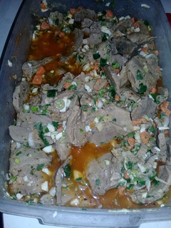 Una foto de Lengua a la vinagreta