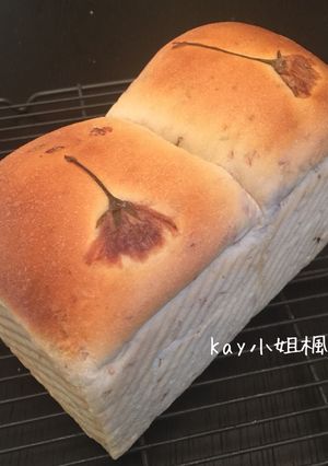 春日櫻花吐司 Cherry Blossoms Loaf (天然酵母版) 的食譜成品照片