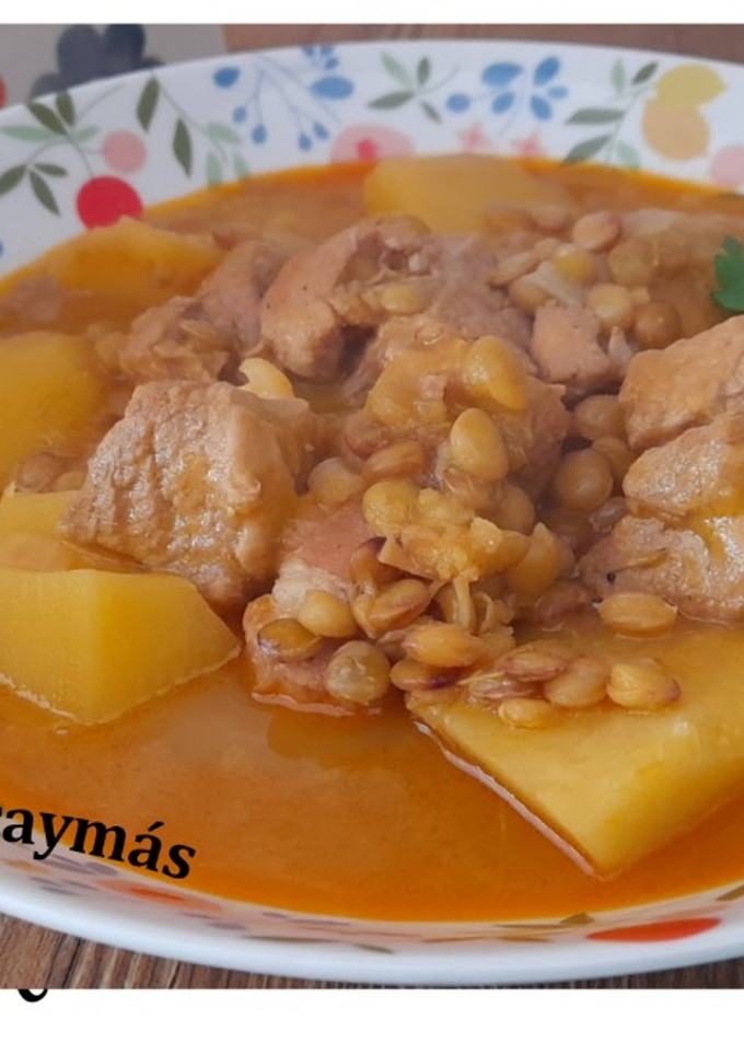 Una foto de Lentejas estofadas con costillas