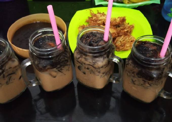 Cara Gampang Menyiapkan Es Cappucino Cincau simple yang Sempurna