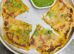 A picture of Aloo Paratha.