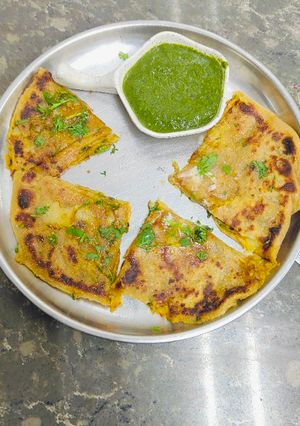 A picture of Aloo Paratha.