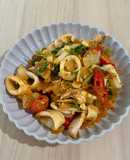 ปลาหมึกผัดไข่เค็ม
