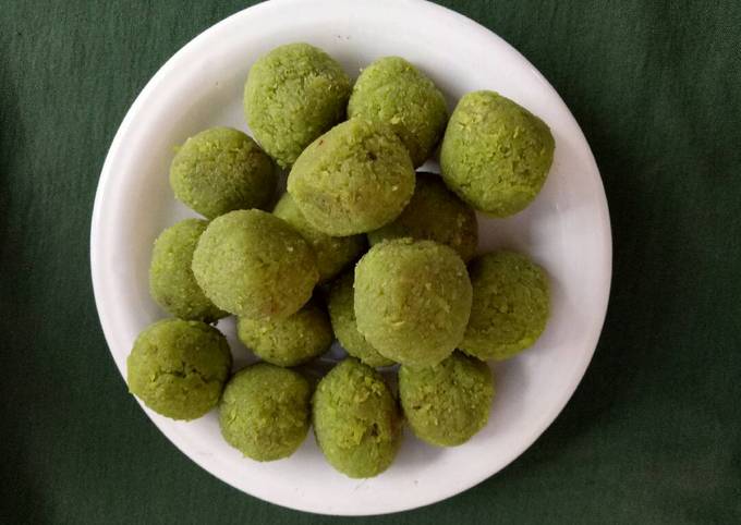 Resep Manisan laddo kelapa Resep Manisan laddo kelapa