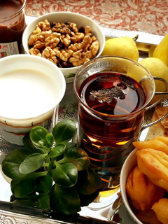 عکسی از دستور چای سبز دارچینی