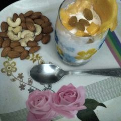 A picture of Kaju kismish shake.