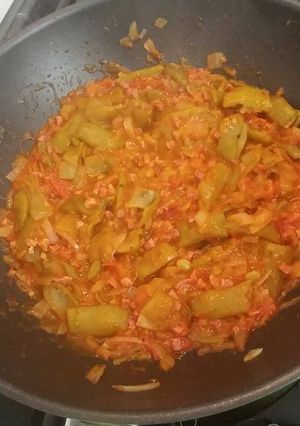 Una foto de Judías verdes con jamón y tomate