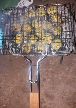 صورة لوصفة سردين على شكل كفتة مشوية