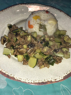 Una foto de Guiso de zapallitos con carne molida