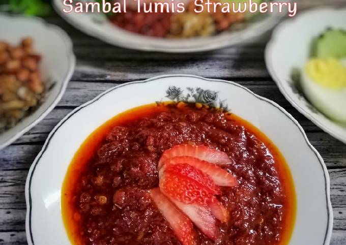 Sambal Tumis Strawberry