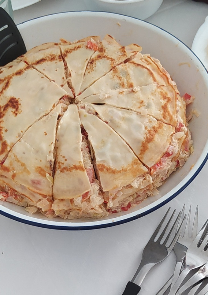 Una foto de Panqueques doña Petrona para torre de panqueques salada