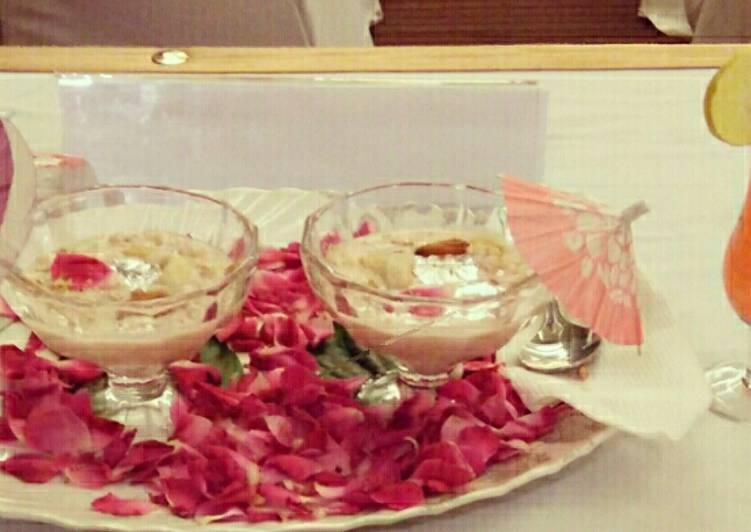 Paneer gulkand kheer