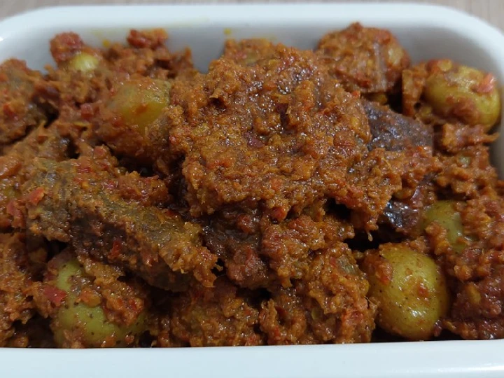 Cara Gampang Membikin Resep Rendang daging + kentang mini yang Enak Banget Anti Ribet, Lezat