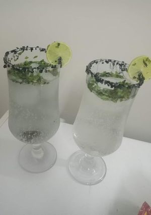 A picture of Lemonade.