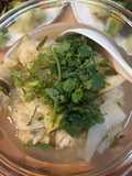 Canh bắp cải cuộn thịt
