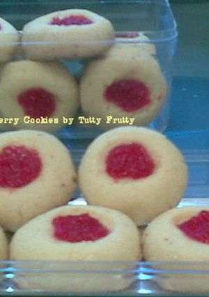Foto resep Mango & Strawberry Cookies