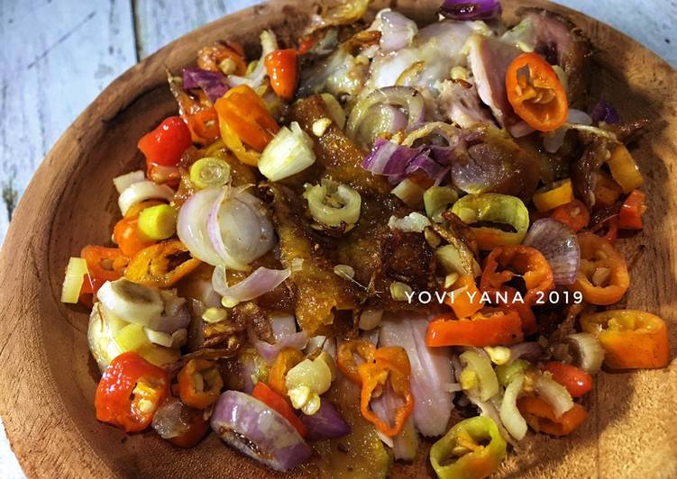 Resep Ayam gecok sambal matah Anti Gagal