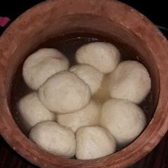 A picture of SPONGE RASGULLA/ROSOGOLLA(Kolkata Famous).