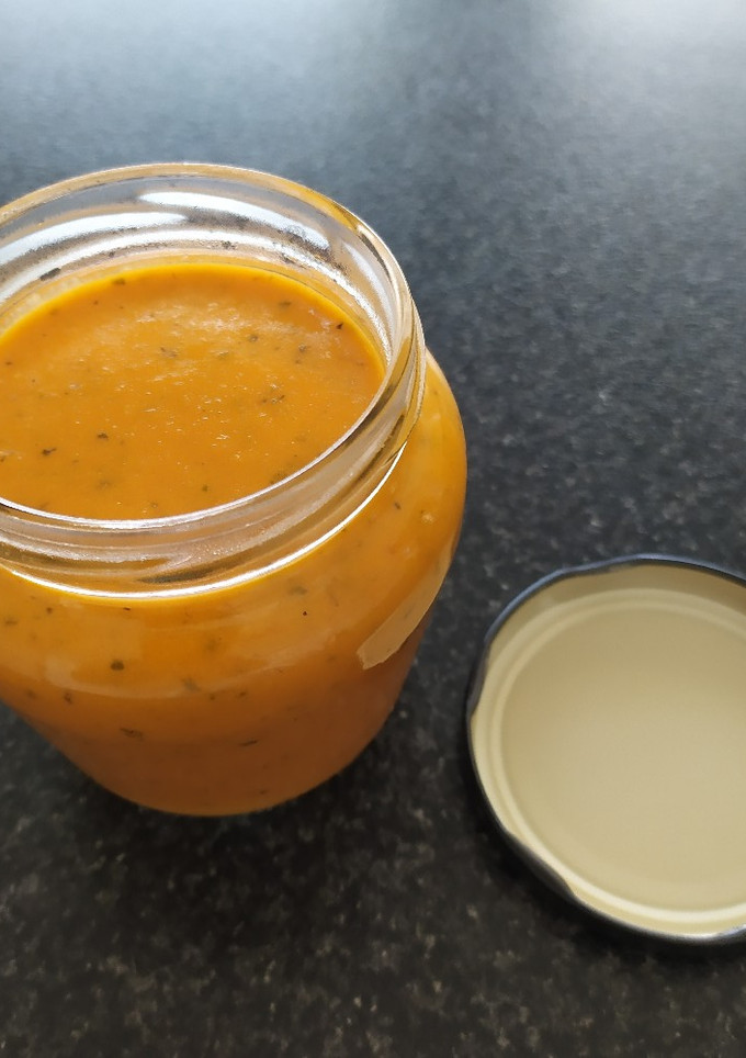 Una foto de Salsa de tomate casera