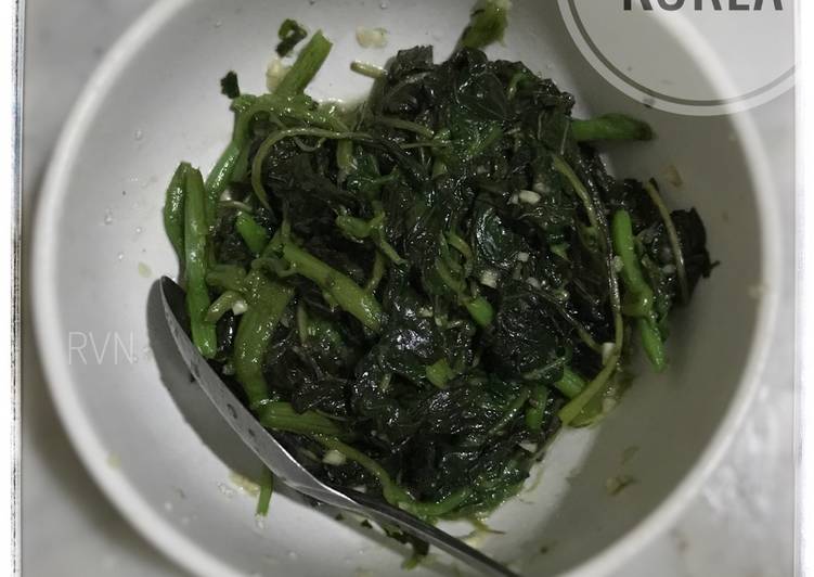 Salad bayam ala korea