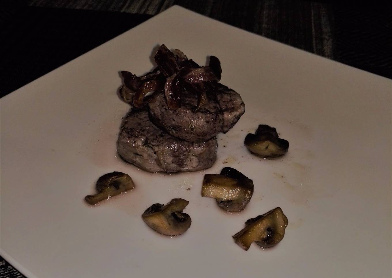 Solomillo de cerdo con champiñones