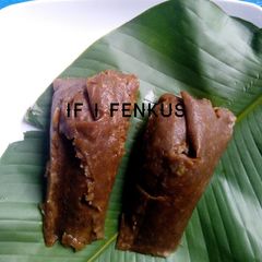 A picture of Upkor Ogede (plantain puddy).
