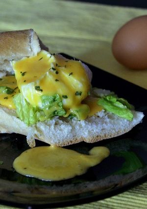 Una foto de Huevos benedictinos