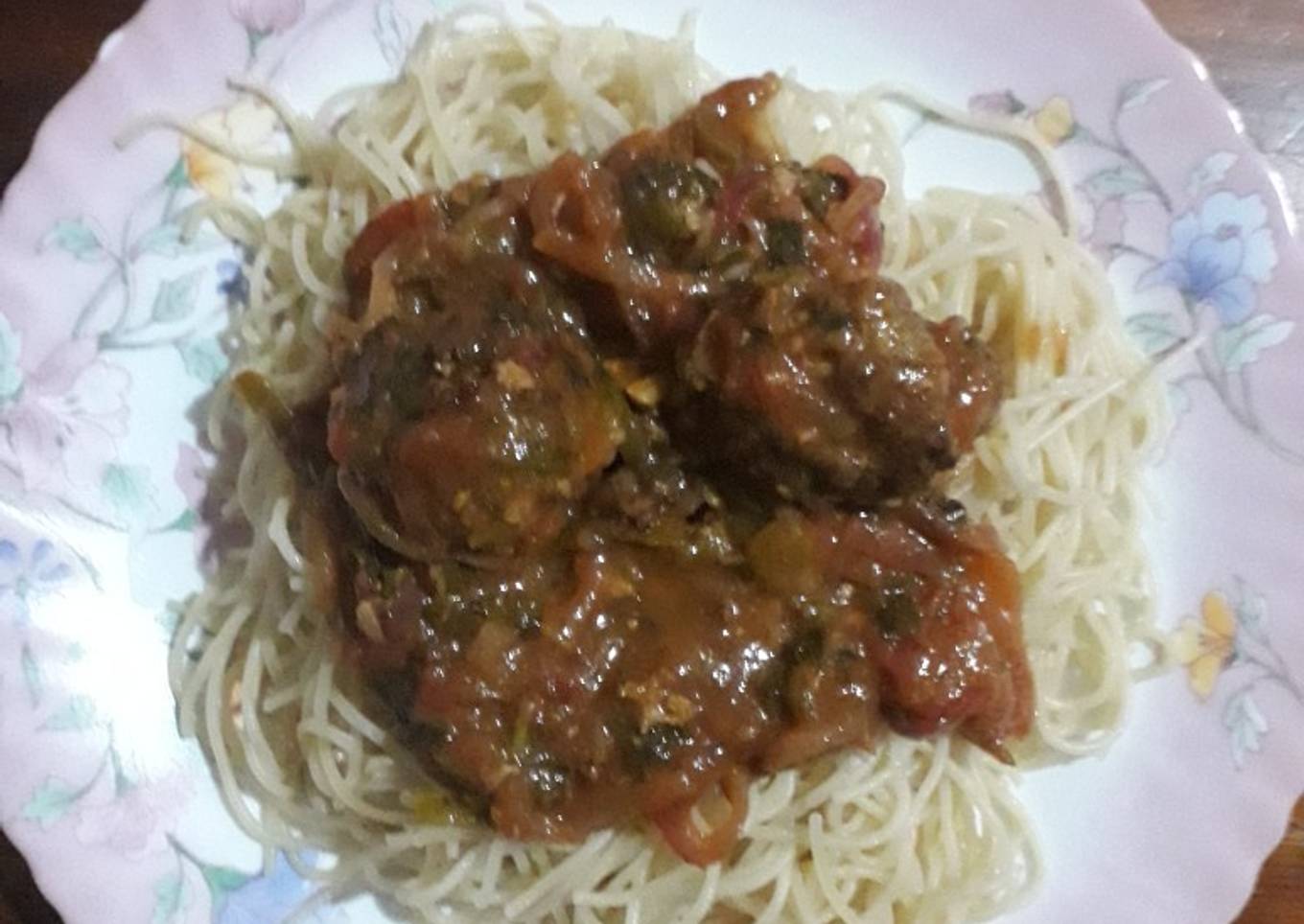 Coconut and tamarind meat balls, served with spaghetti