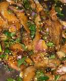 น้ำตกคอหมูย่างกระทะ